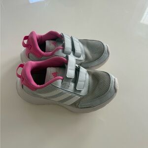 adidas Kids Sneakers in Pink and Gray